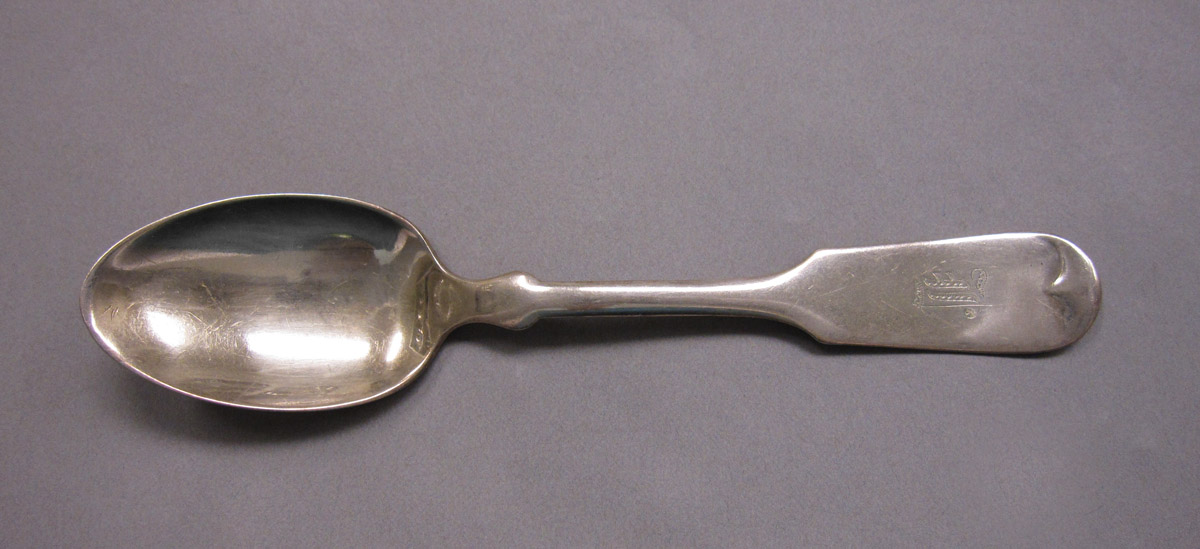 1970.0112 Spoon, upper surface