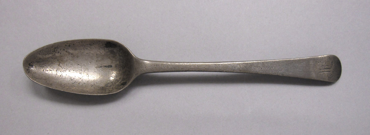1970.0370 Spoon, upper surface