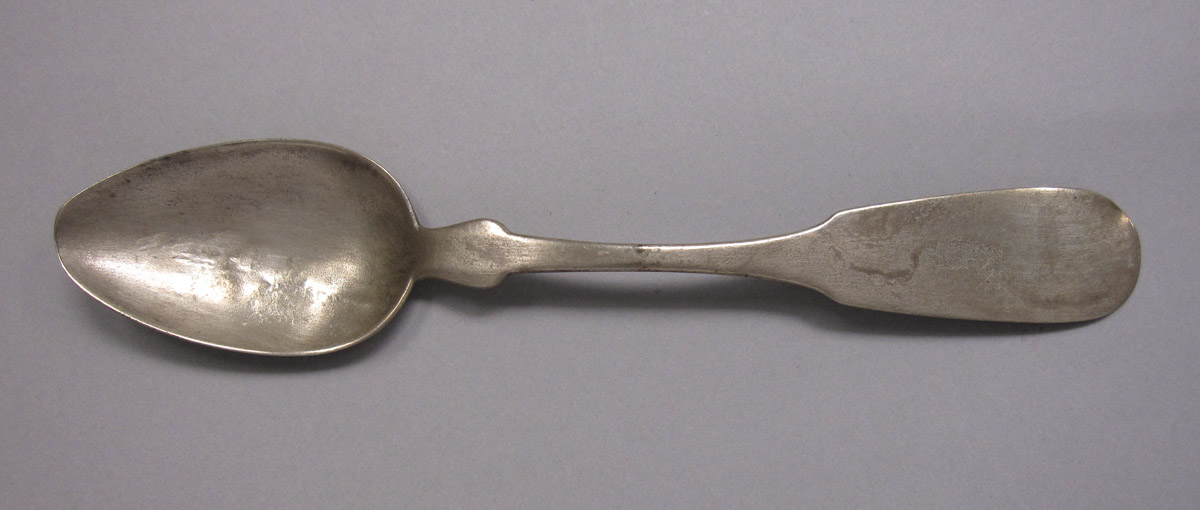 1970.0447 Spoon, upper surface