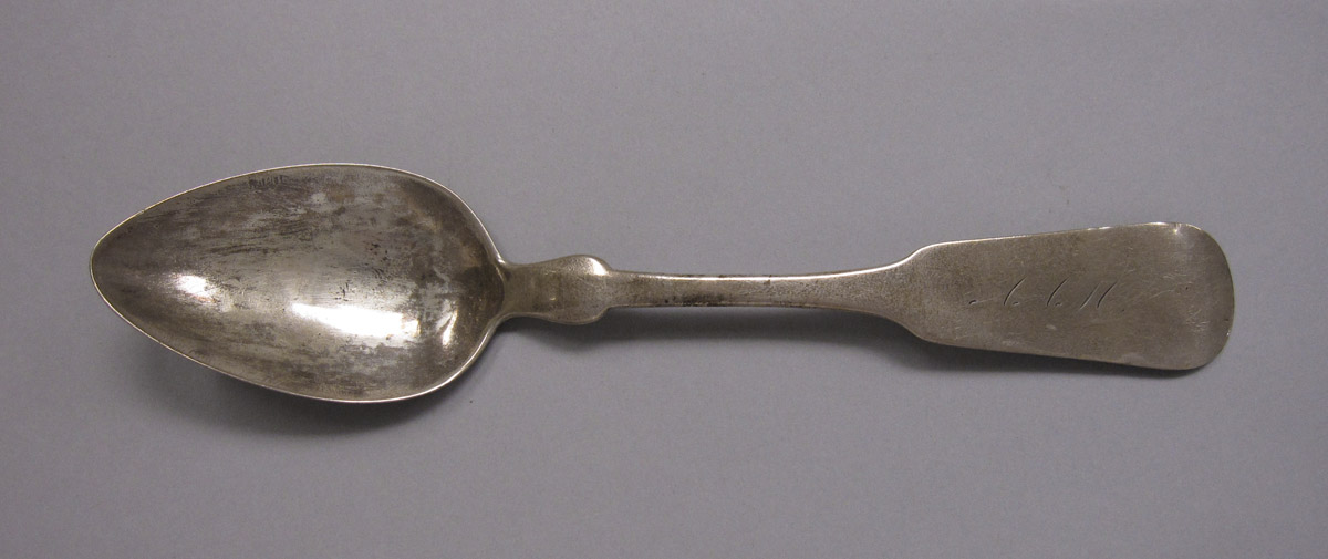 1970.0450 Spoon, upper surface
