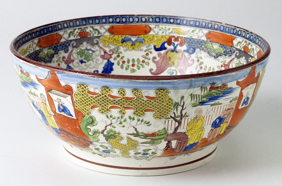 1952.0231 Bowl, Punch Bowl