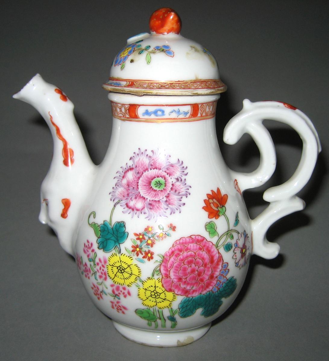 1958.2618 A, B Porcelain Jug side 1