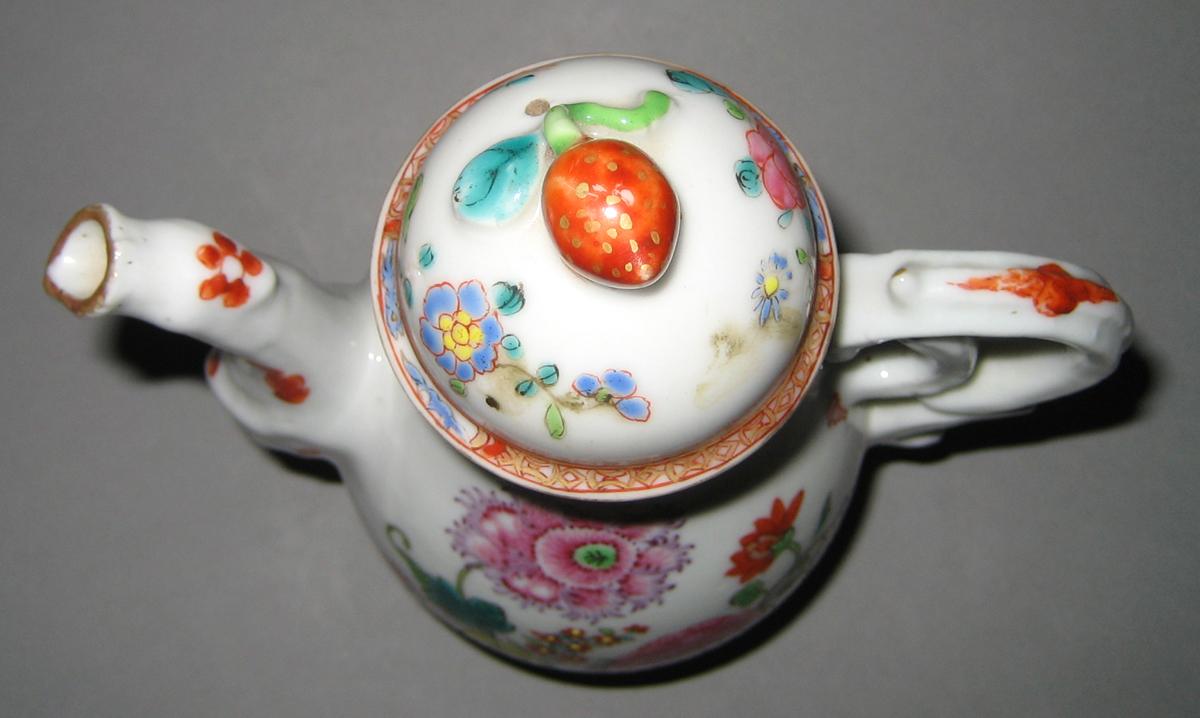 1958.2618 A, B Porcelain Jug top