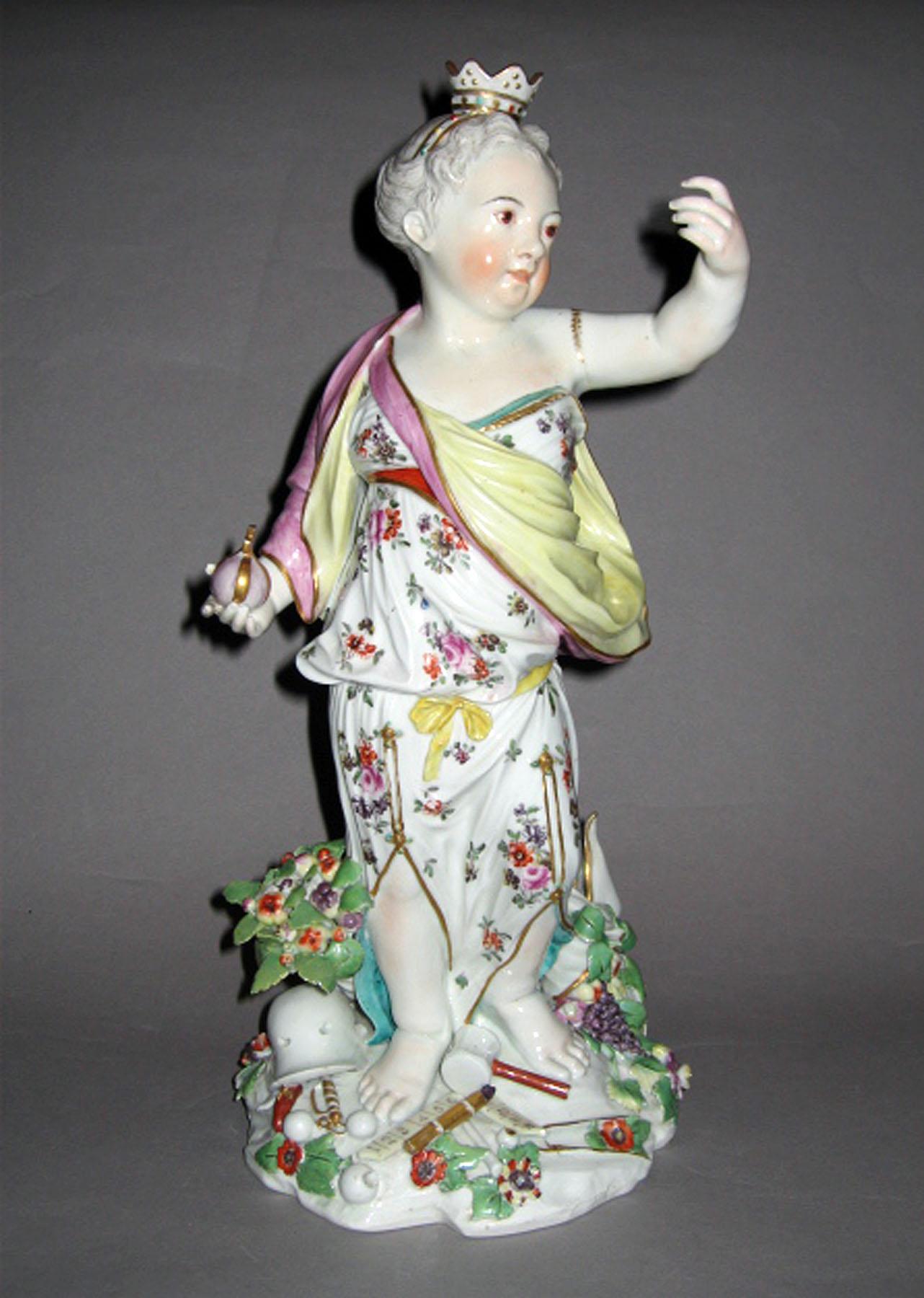 1958.2622.002 Derby porcelain figure