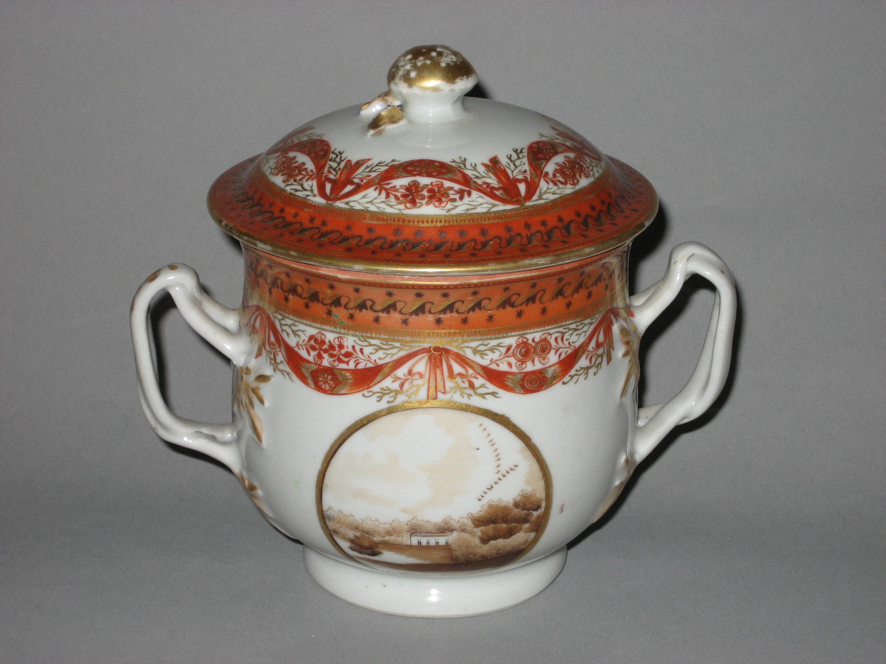 2012.0040.002 A, B Sugar bowl