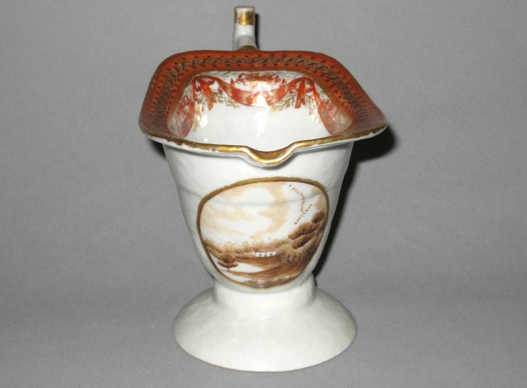 2012.0040.003 Cream jug, front