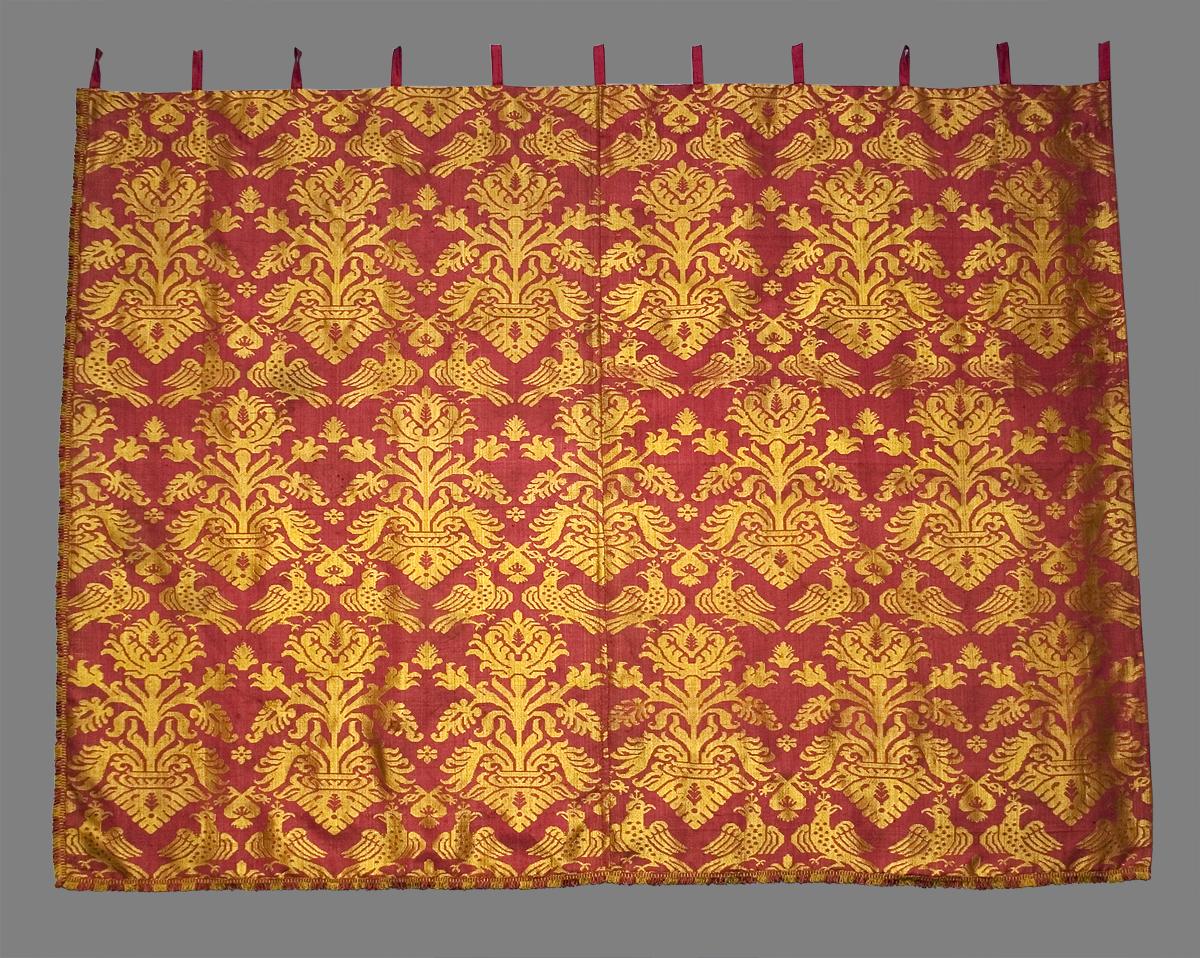 1966.1111.002 B Window Hanging, Side Curtain