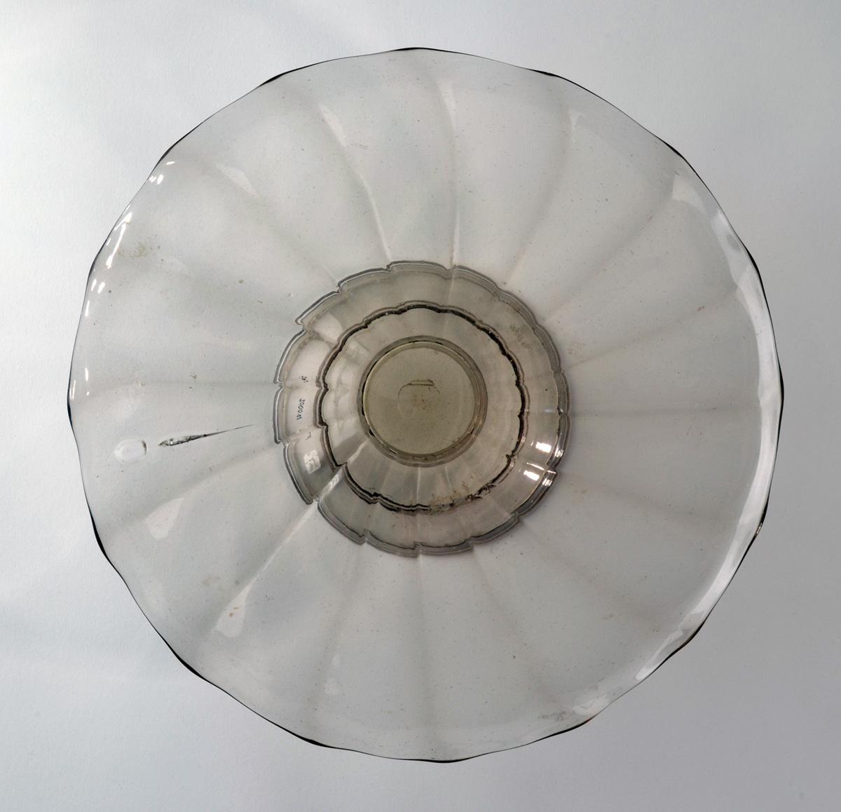 2010.0002 Glass tazza or stand top