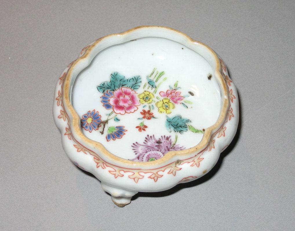 1958.2696 Salt top view