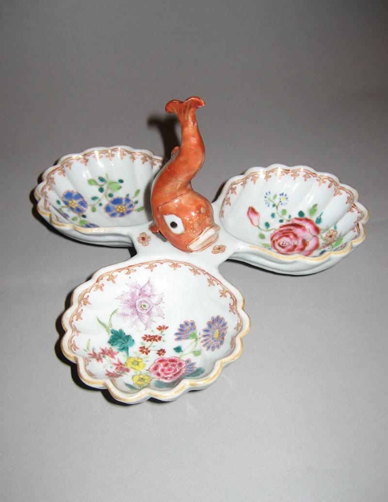 1958.2697 Dish