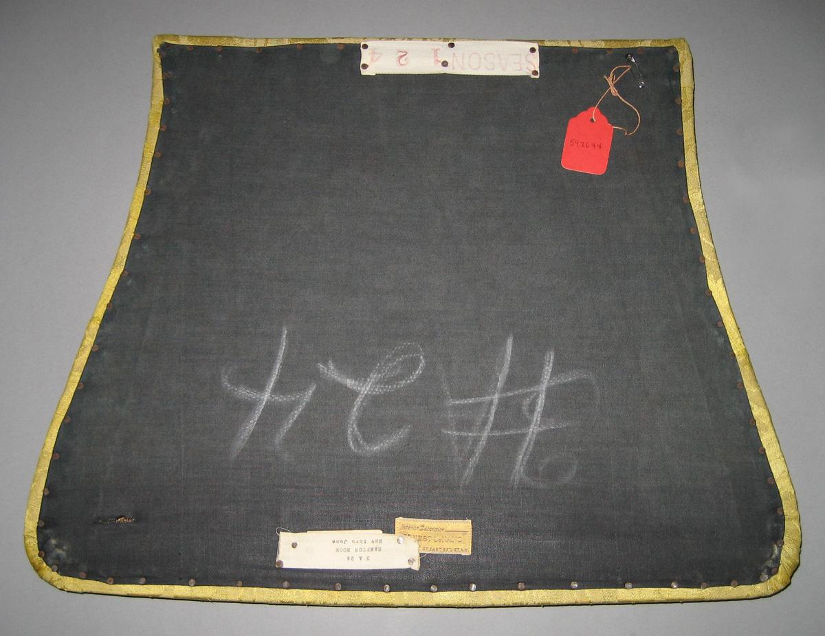 Slip seat 1969.5536 assoc with chair 1959.2644 view 2