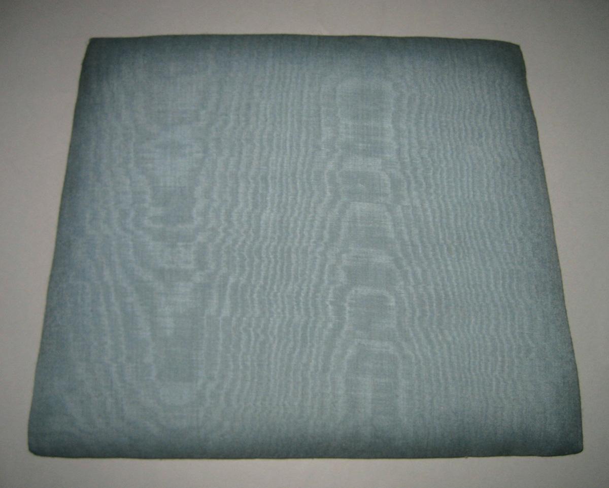 Slip seat 2010.0501 view 1