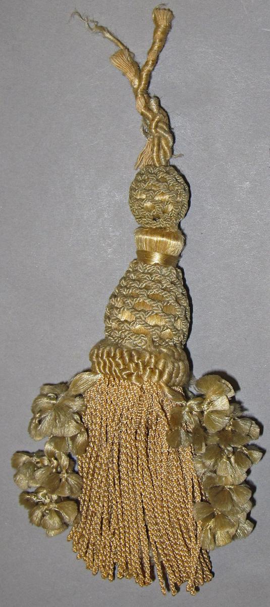 2010.0521 tassel