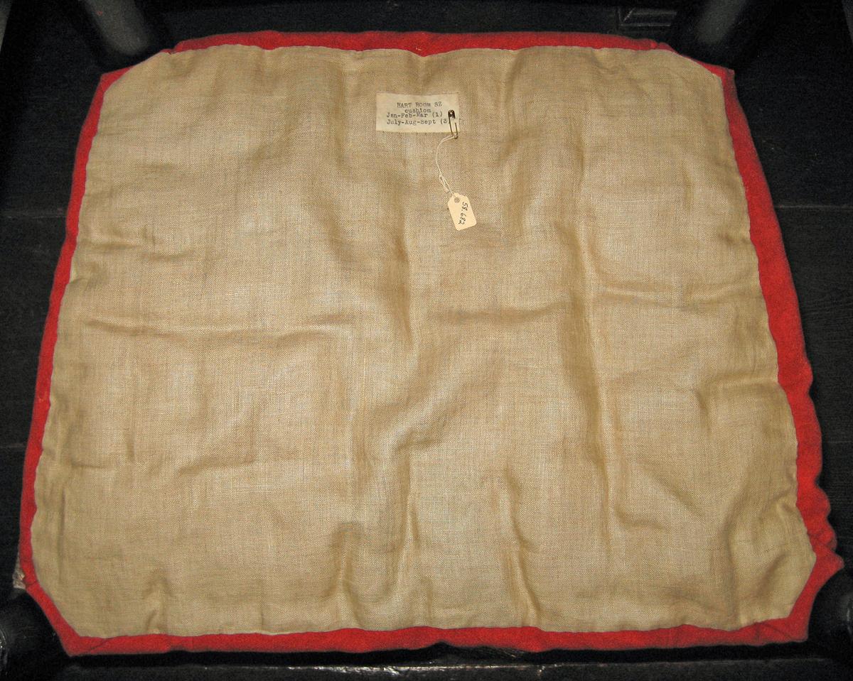2010.0666 cushion for chair 1978.0110 view 2