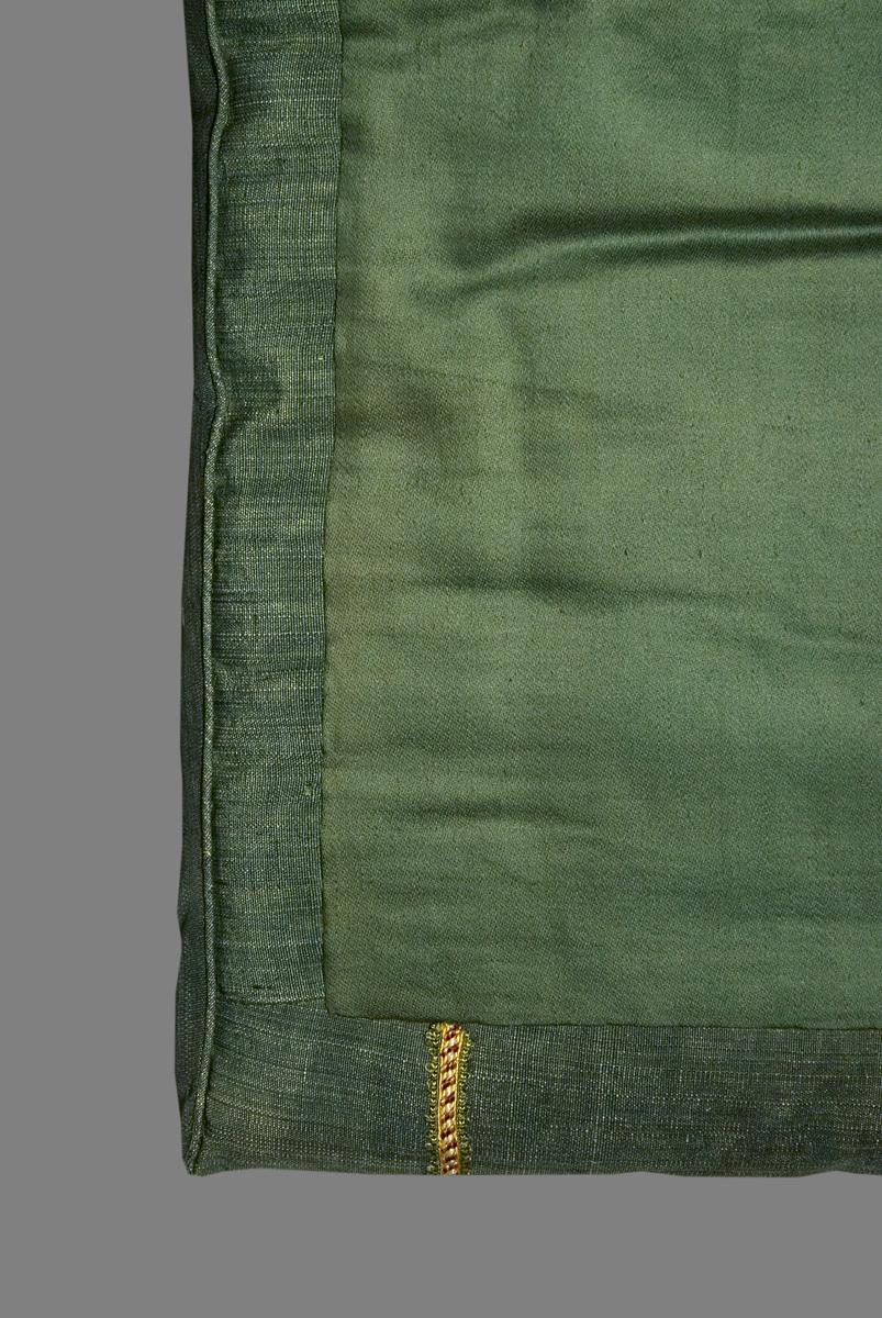 1969.4636 Cushion, Verso Detail