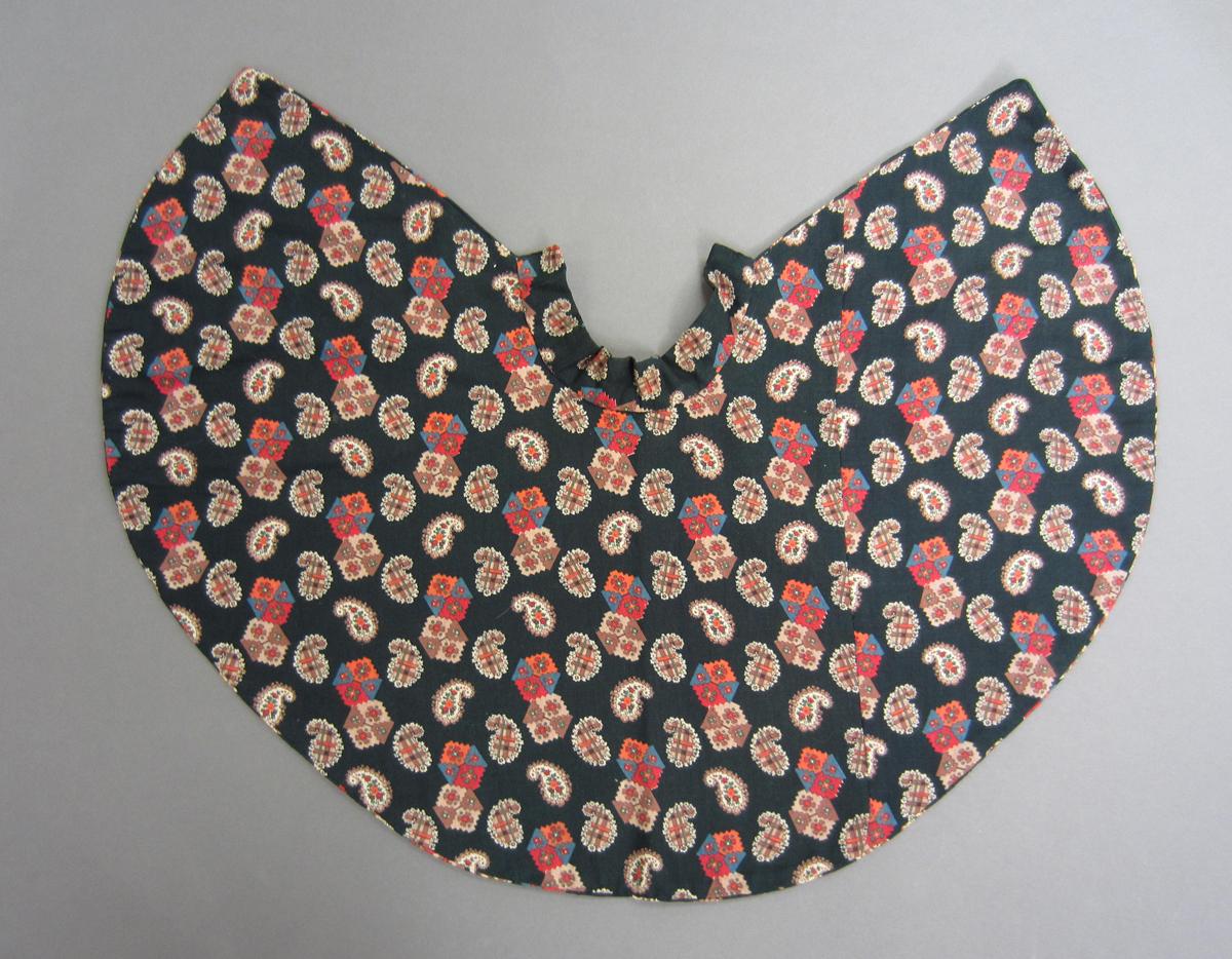 2010.0016 B Dress, Open