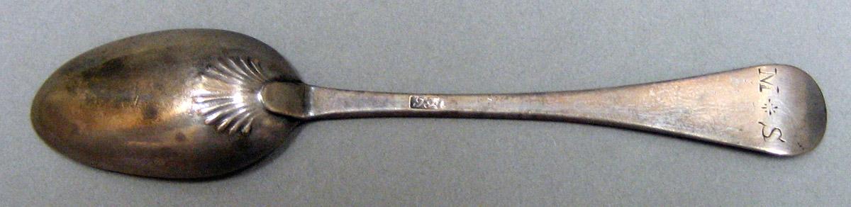 1962.0240.016 Silver Spoon underside