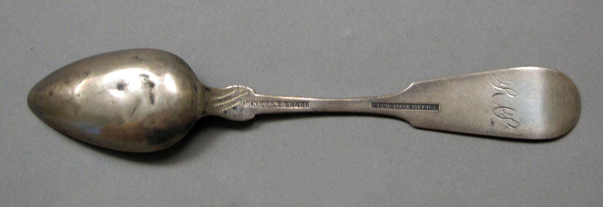 1962.0240.395 Silver spoon underside