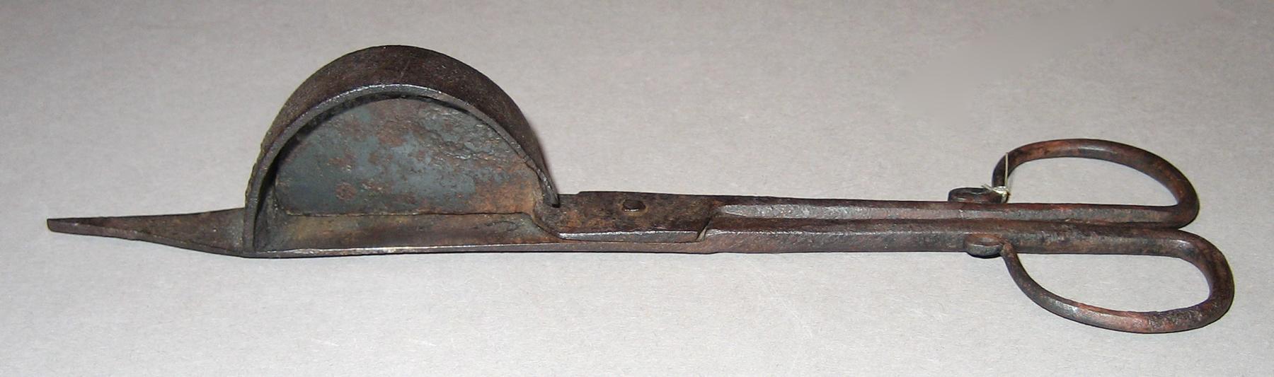 1958.2788 Snuffer
