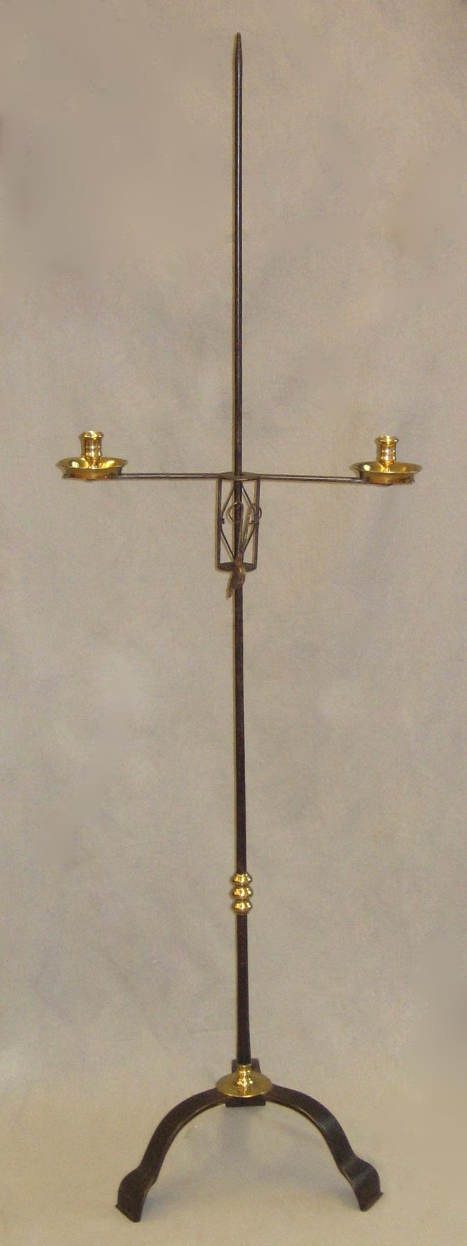 1958.2797 Candlestand (view 2)