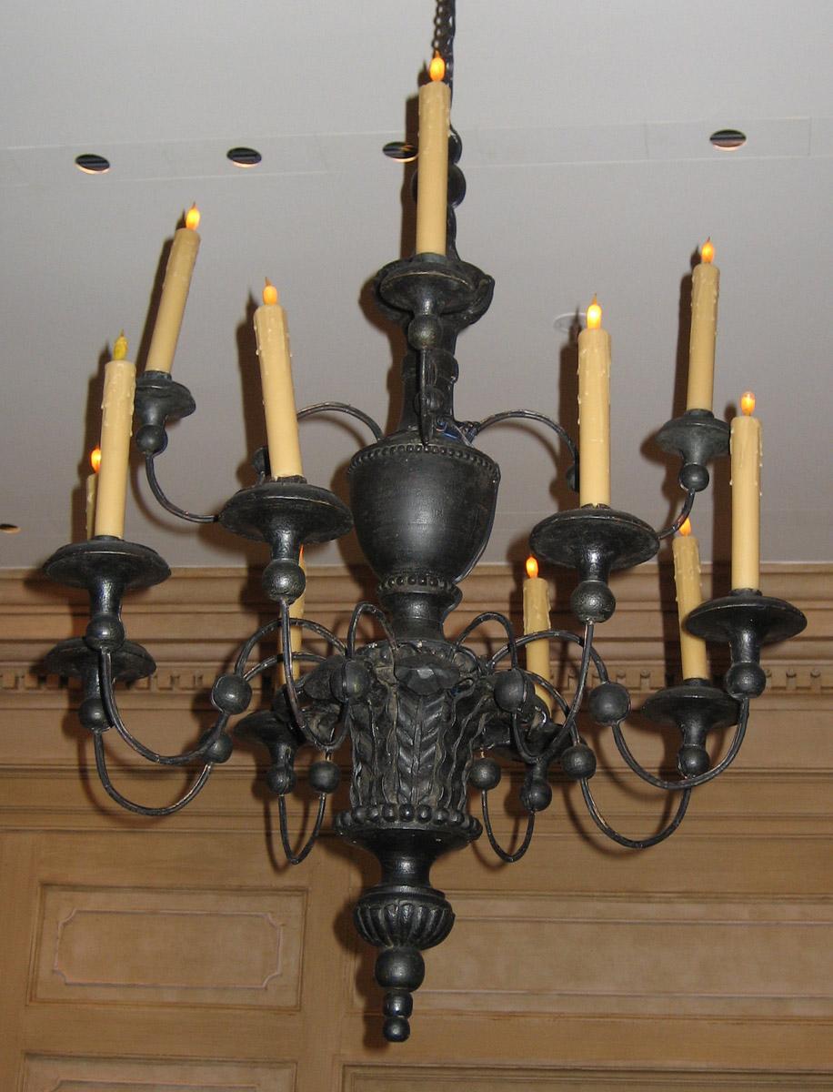 1958.2804 Chandelier