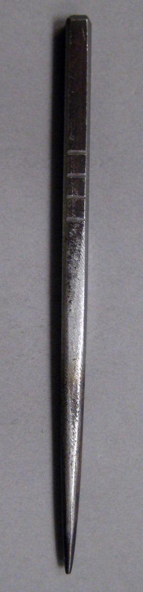 1974.0064.135 Tool (for metals)