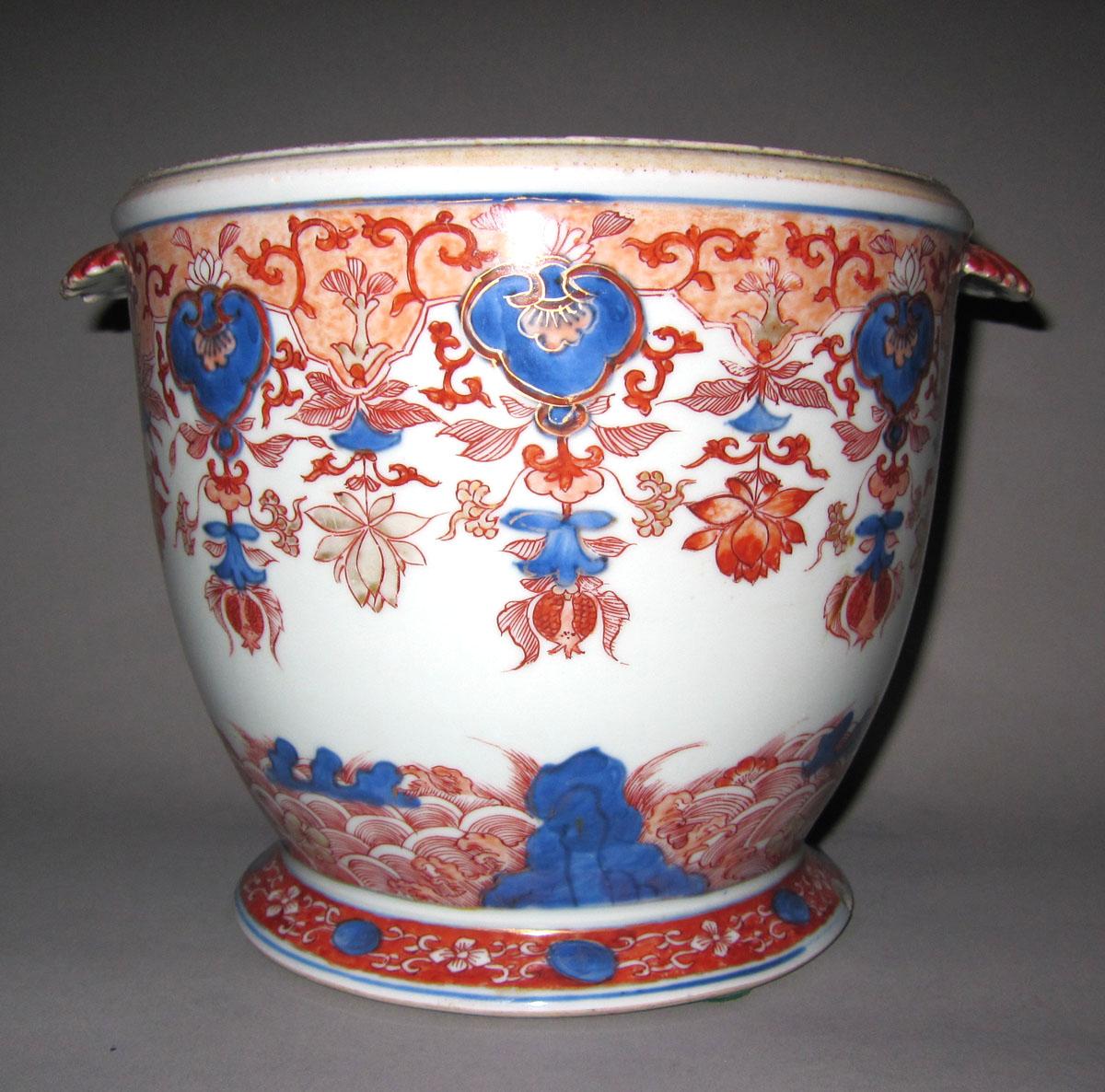 1958.2821 Porcelain wine cooler