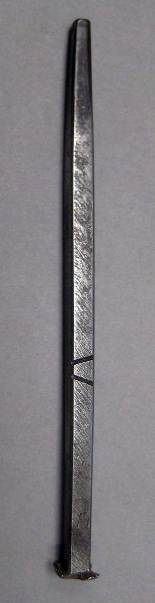 1974.0064.235 Tool (for metals)