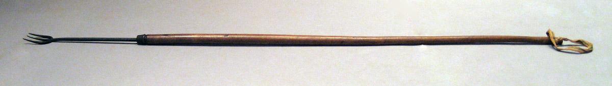 1958.2835 Fork