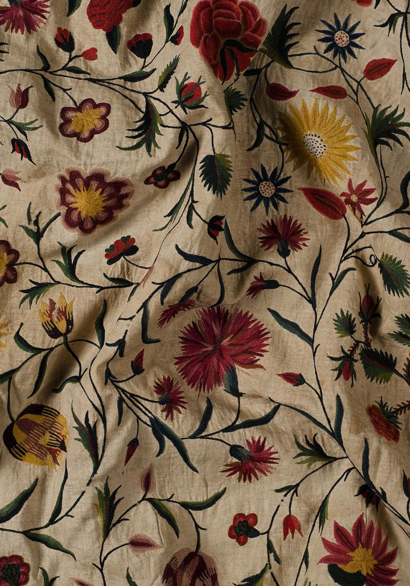 2010.0015 (Tambour embroidery) Petticoat, detail 4