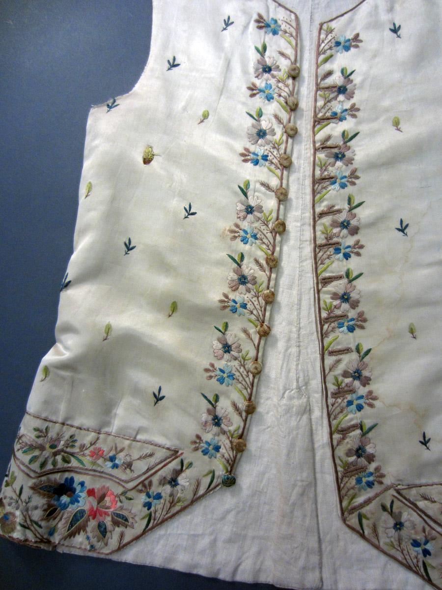 2010.0017 Waiscoat, Detail 2