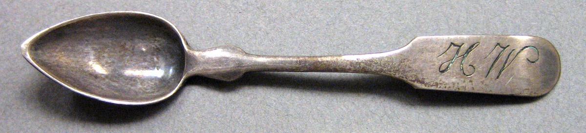 1962.0240.861.002 Miniature spoon upper surface