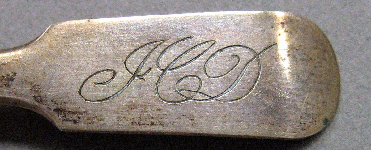 1962.0240.862.003 Miniature spoon engraving