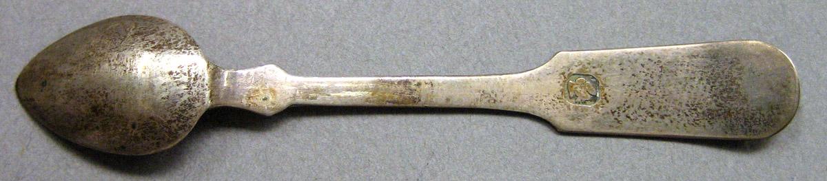 1962.0240.862.005 Miniature spoon underside