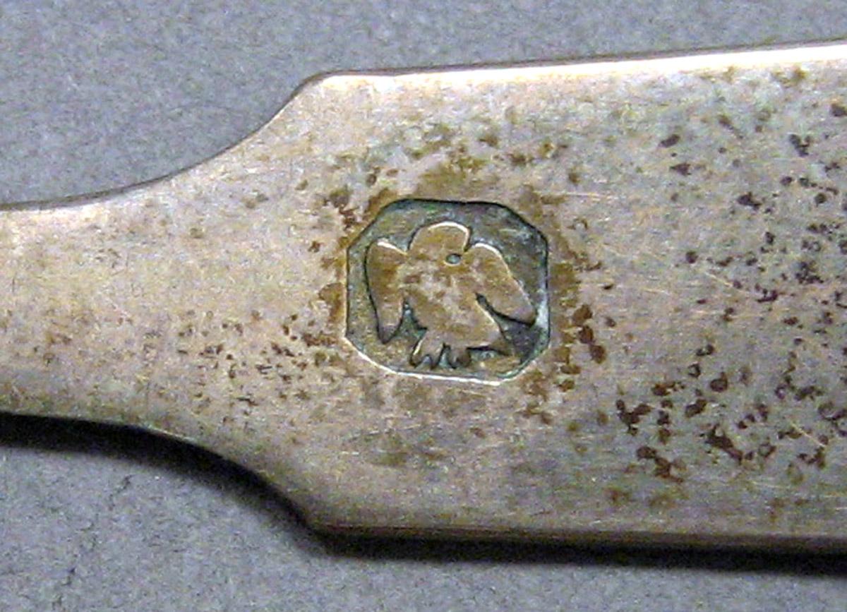 1962.0240.862.005 Miniature spoon mark