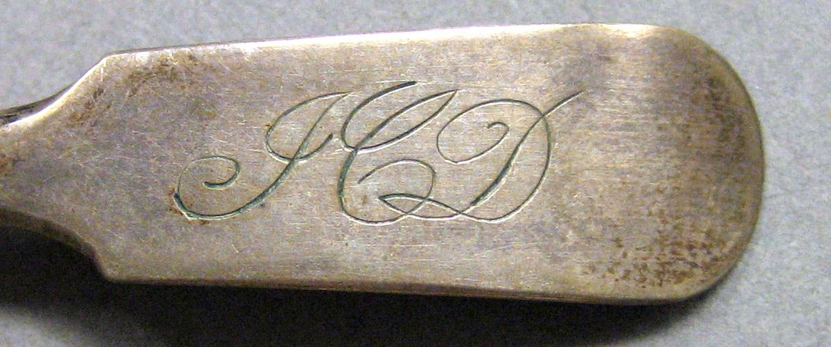 1962.0240.862.005 Miniature spoon engraving