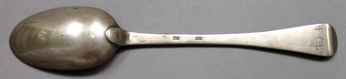 1962.0240.865 Tablespoon underside