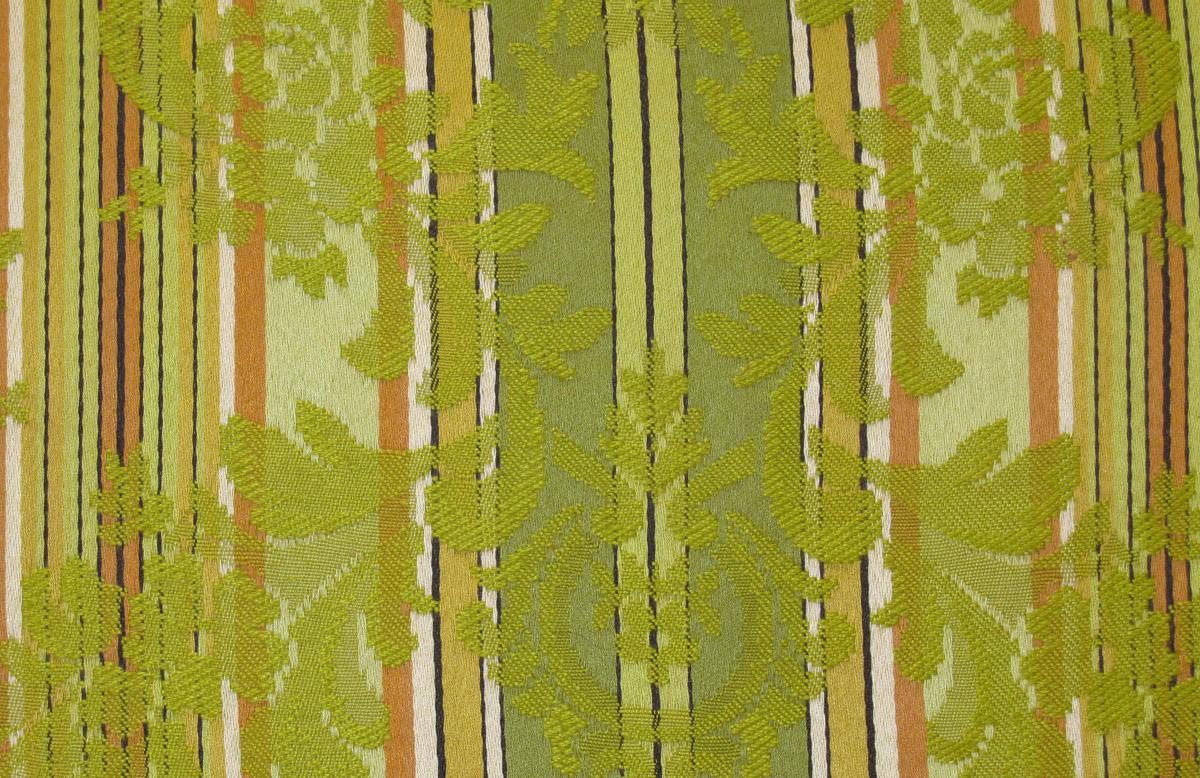 1969.5617 Slip seat, detail