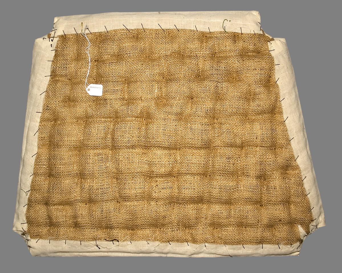 1969.5633 Cushion, Chair Pad, Verso