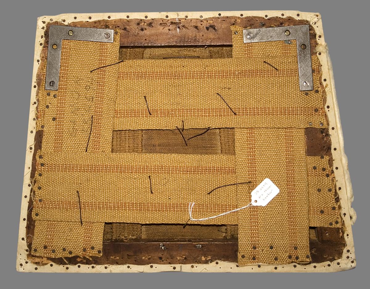 1969.5689 Slip seat, reverse