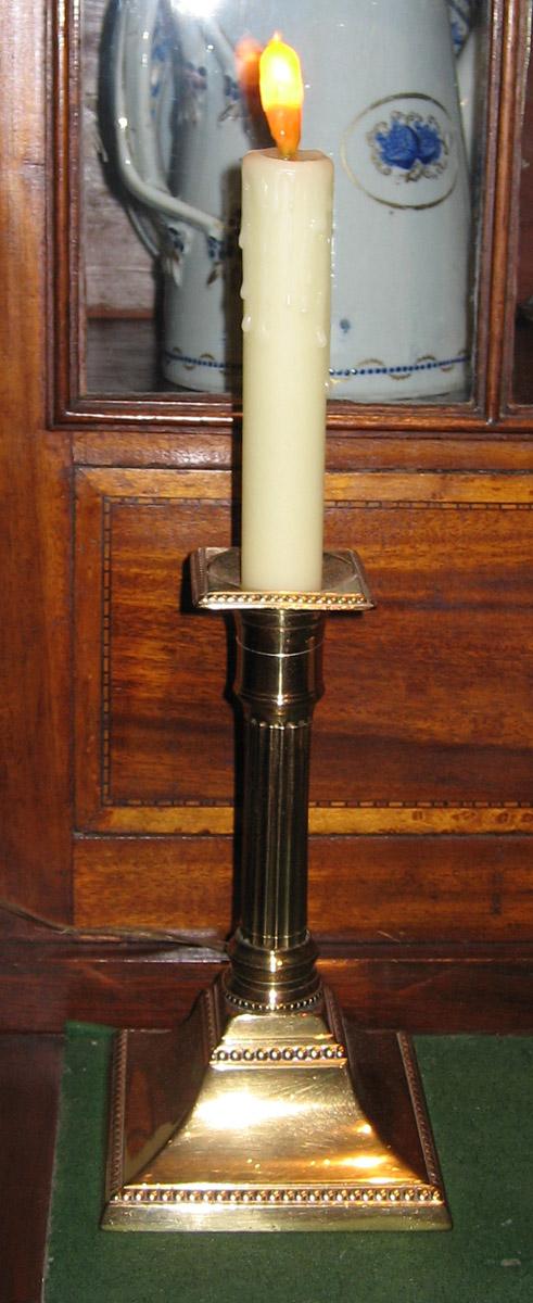 1958.2882 Candlestick