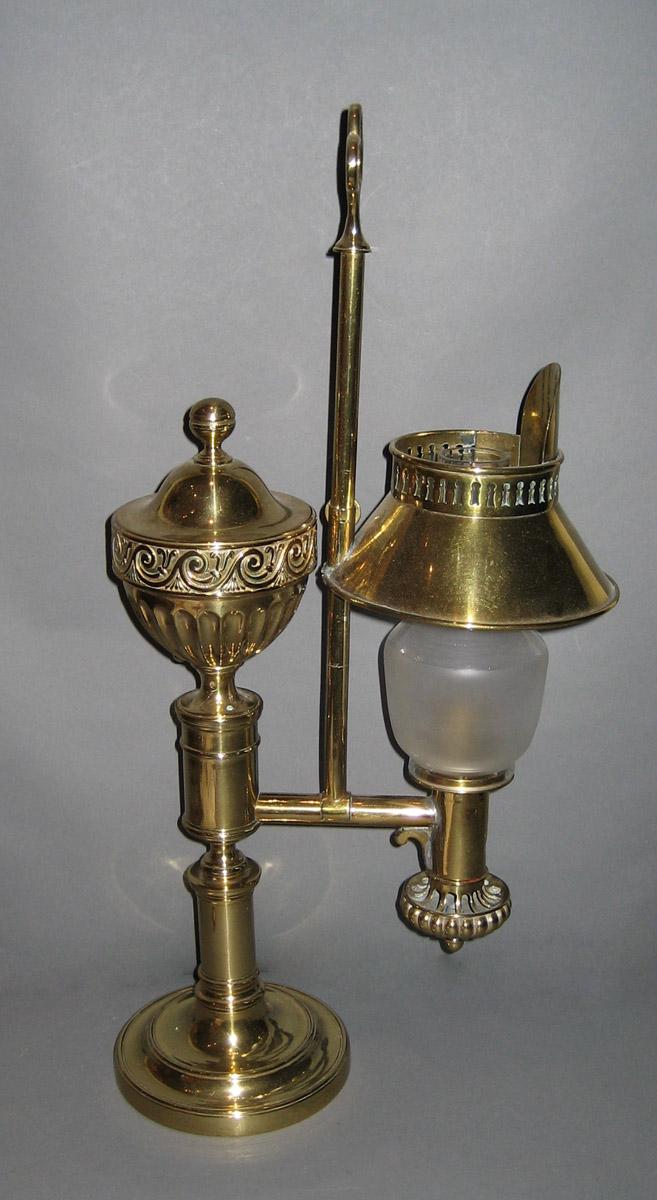 1958.2886 Lamp