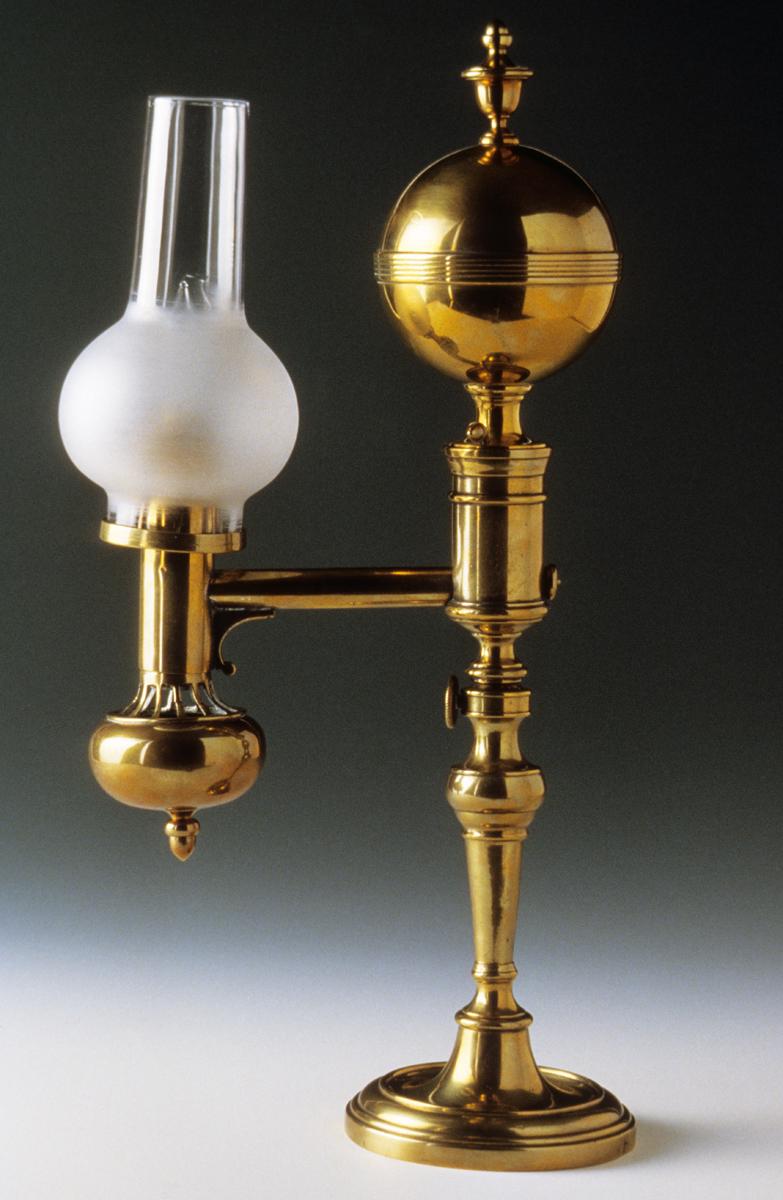 1958.2887 A, B Lamp