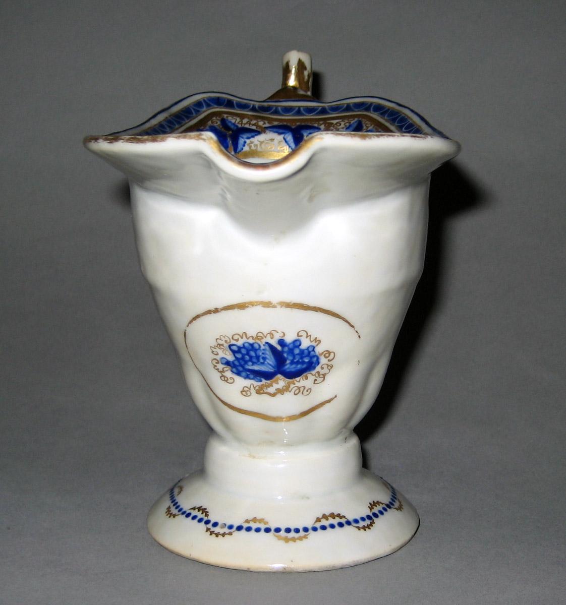 1958.2907 Porcelain Cream or milk jug front