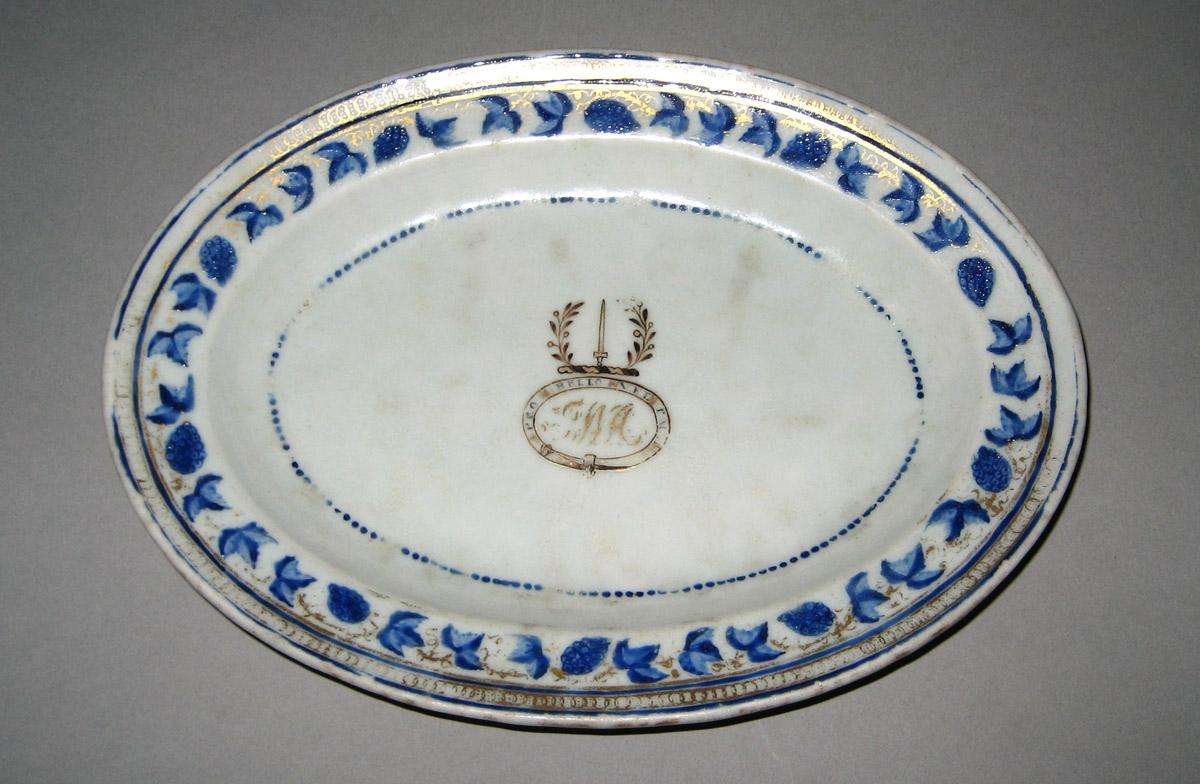 1958.2915 Porcelain Dish