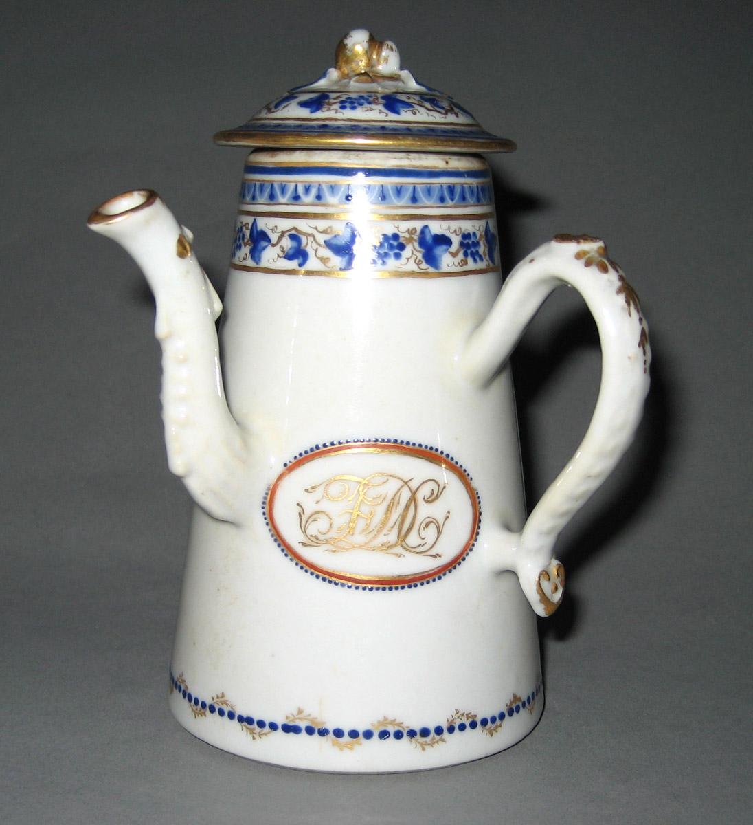 1958.2921 A, B Porcelain Coffee Pot