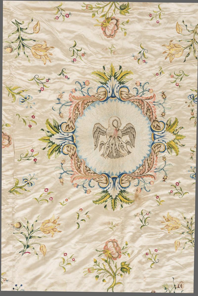 2011.0003 Bedcover, detail 6