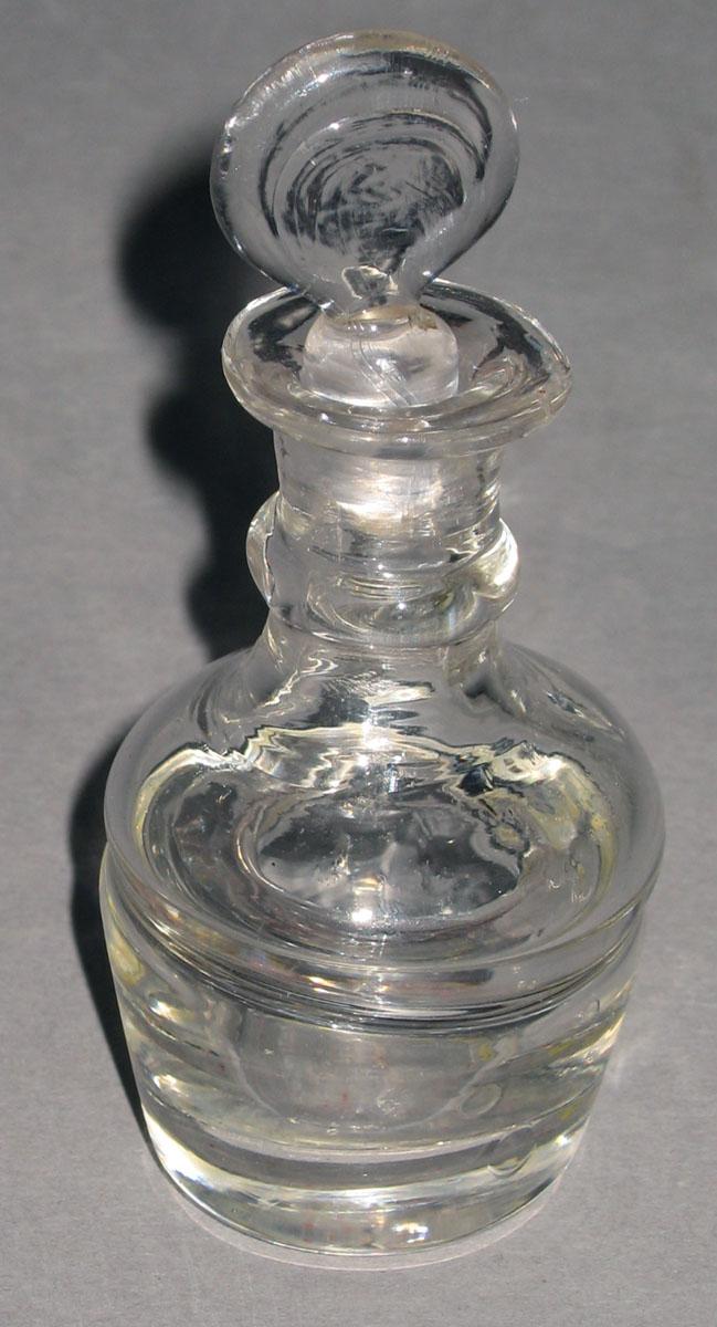 1958.2926 A, B Lead glass decanter