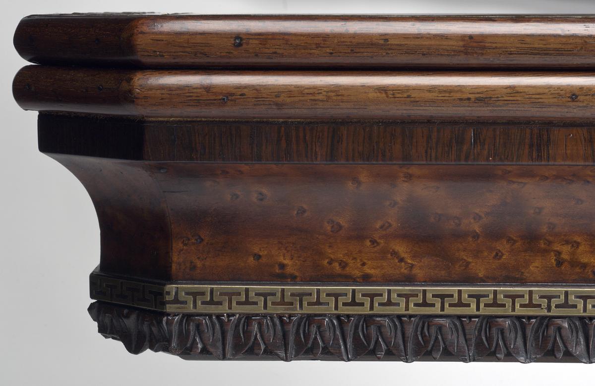 2010.0039 Table, Card table (detail 1)