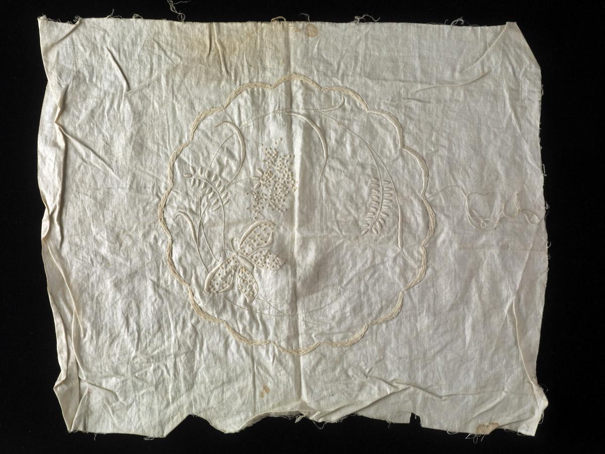 2010.0044.002 Textile, needlework